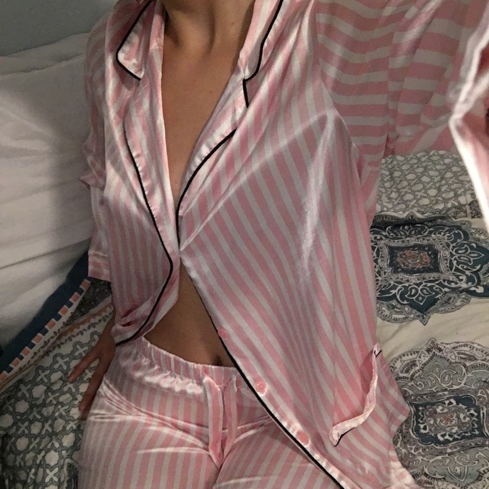 Victoria Secret Pajama Set